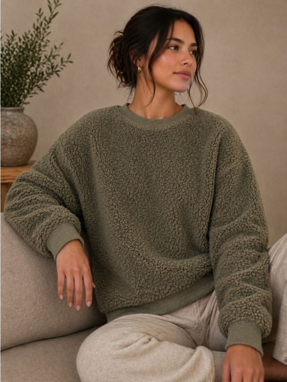 Everlane + The ReNew olive green Teddy Oversized Crew neck sweatshirt size XS